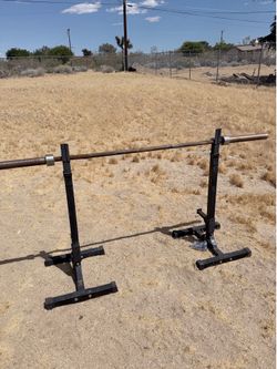Olympic Bar w/ Towers & Weights