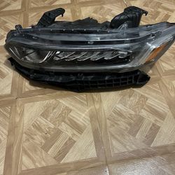 2018-2022 Honda Accord Driver Side Headlight