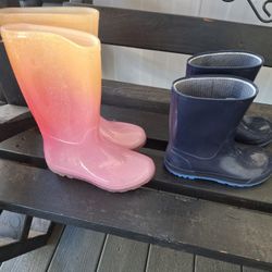 Size 13 Buenas Condisiones $15 Cada Uno 