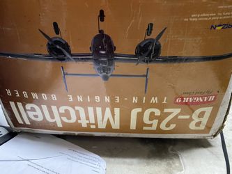 Hangar 9 B-25 Mitchell Rc Airplane Plane