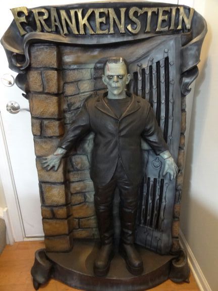 Life size boris karloff frankenstein monster doorway movie halloween statue prop
