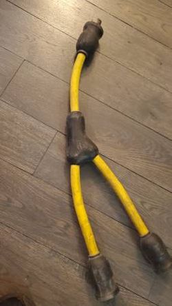 Generator Twist Y Adapter