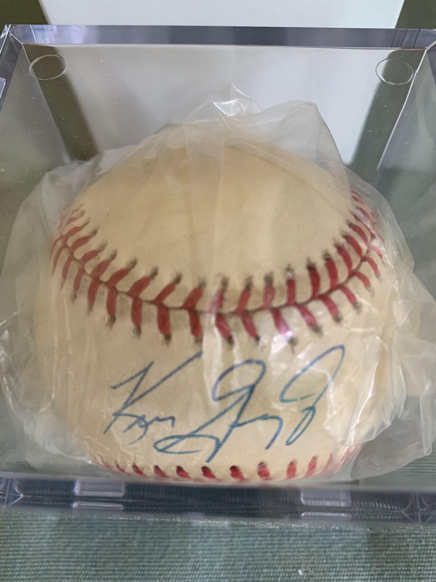 Ken Griffey JR Autograph Ball Mariners Legend HOF