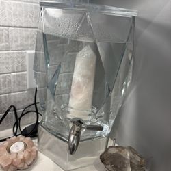 Rose Quartz Crystal Water Dispenser by SOJI – Elegant & Energizing
