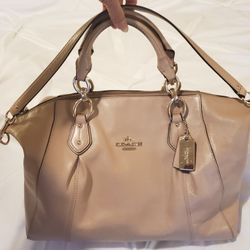 Coach Leather Purse 