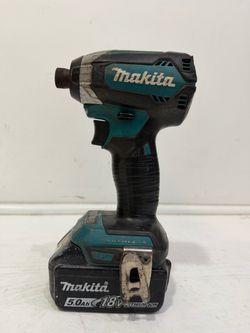 MAKITA 18v XDT13 LXT brushless impact driver w/5AH battery