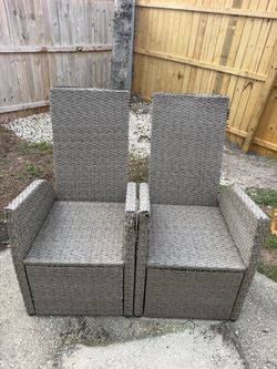 2 Reclining Wicker Patio Chairs