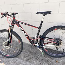 Giant Anthem X   M Frame 29er  2 -Extra New Tires 