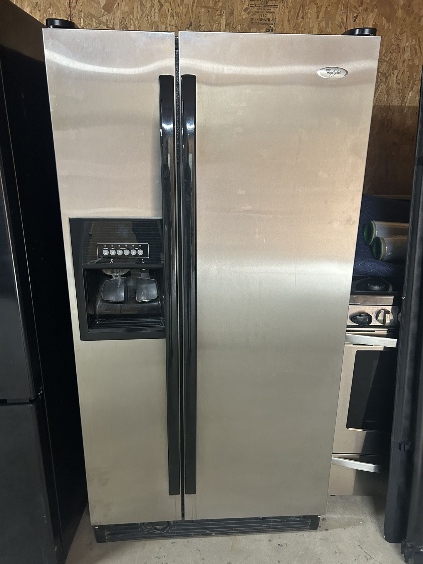 REFRIGERATOR