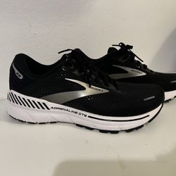 Brooks Adrenaline Gts 22