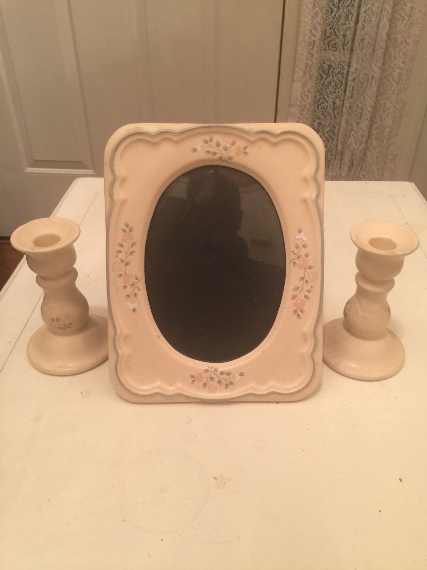 Vintage 1980’s Pfaltzgraff Picture “Remembrance” Frame and Candle Holders
