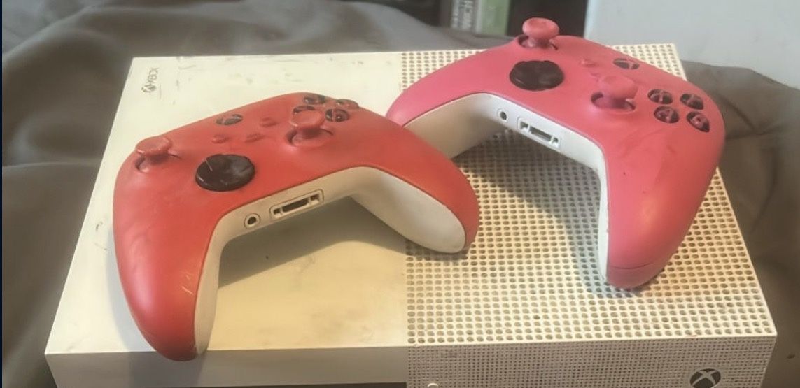 Xbox Controllers