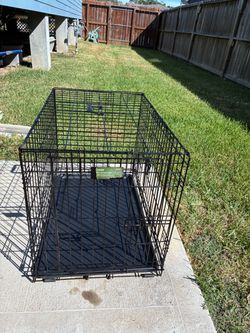 2 DOOR  DOG CAGE  / KENNEL
