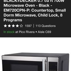 Black & Decker Small Dorm Microwave 