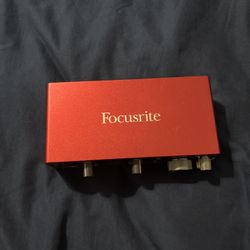 Focusrite Scarlett 2i2