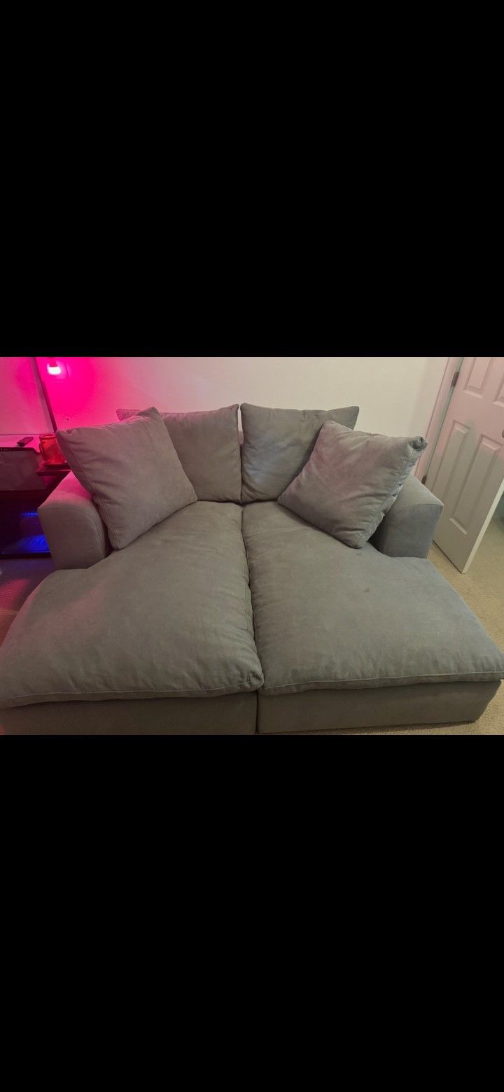 Bryant Sectional Upholstered Chaise Lounge