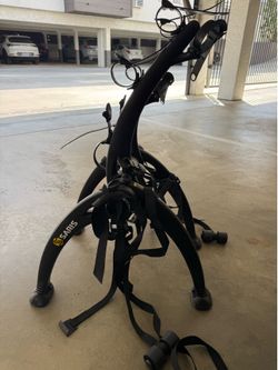 Saris trunk-mounted 2-bike rack