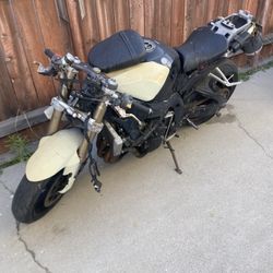 gsxr 600 