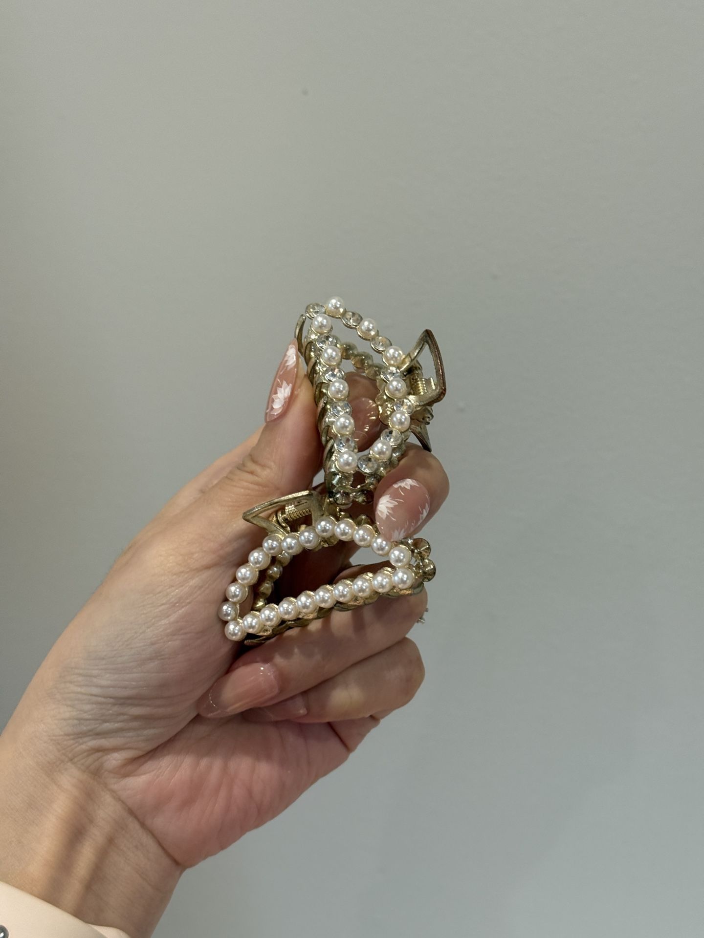 Gold Pearl Hair Claws