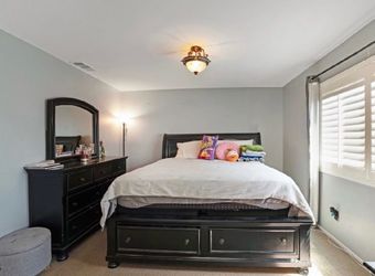 Cali king bed set
