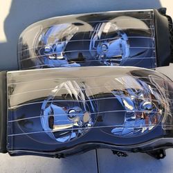 02-05 Dodge Ram Headlights Luces Micas Calaveras Faros Faroles Focos Headlamps