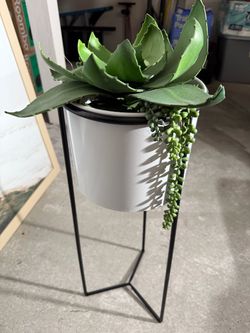 Artificial Plant with Stand