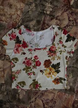 Flower Print Crop Top