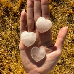 Rose Quartz Pocket Heart 