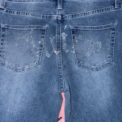 Size 9/29 Juicy Flare Jeans