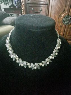 Silver tone, ryan stone and necklace vintage