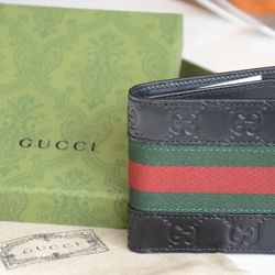Mens Gucci Wallet Black Leather Red Green Stripe GG Wallet Authentic for  Sale in Thornwood, NY - OfferUp