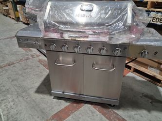 Deluxe 7-Burner Gas Grill with Stainless Steel Side Burner