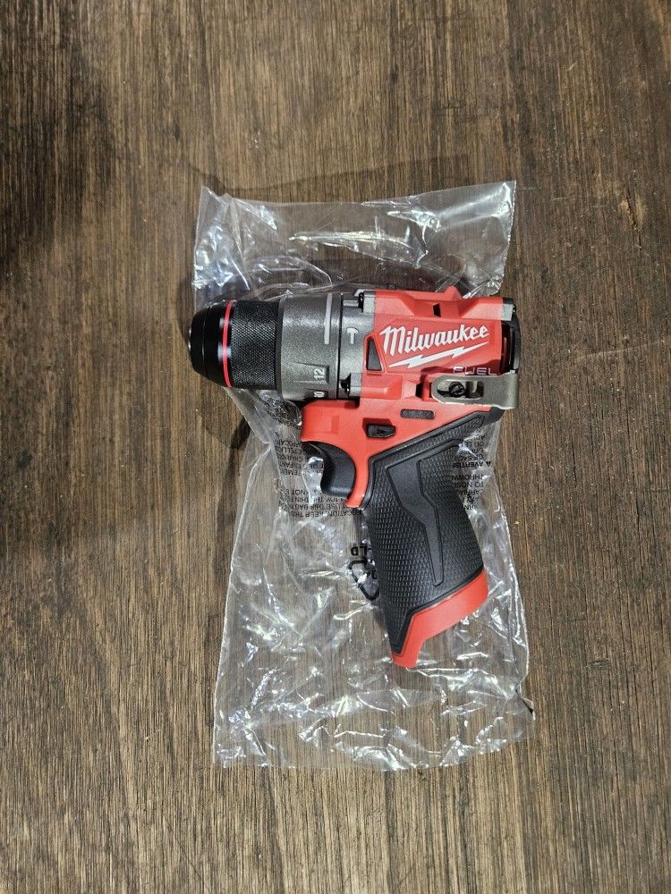 M12 Hammer Drill FUEL