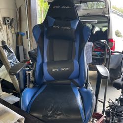Gaming chair