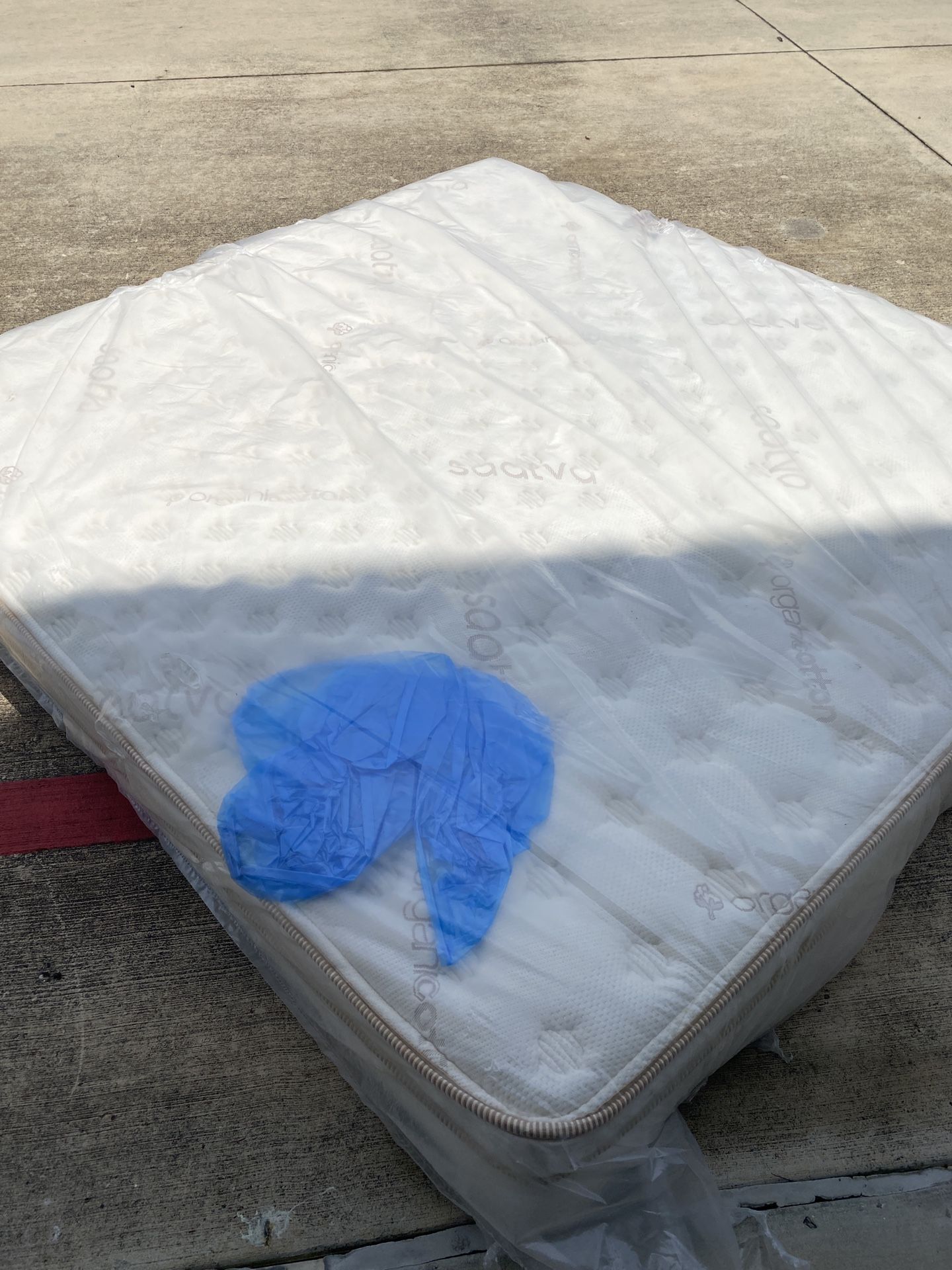 Overstock Display King Pillowtop Mattress for Sale in San Antonio, TX