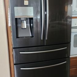 Samsung Frenchdoor Black Stainless Steel Refrigerator 
