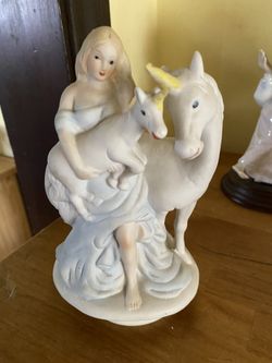 Girl With Two Unicorns Musical (wind up) Figurine