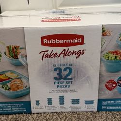 Tupperware 32 Pc
