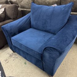 Cozy Velour Navy Chair 