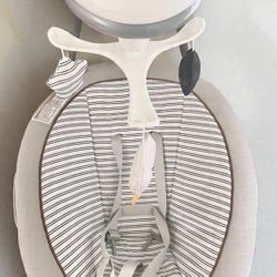 Baby swing Graco