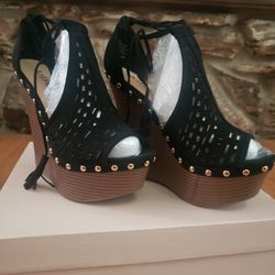 Black Open Toe Wedges 