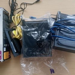 2X Netgear N300 Wireless Routers