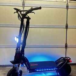 Electric Scooter Kaabo Wolf Warrior 11 Pro + Top speed 50 Mph 92 Miles Range 