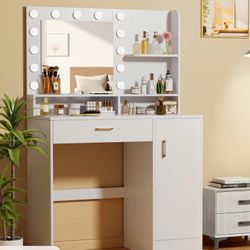 White Vanity Desk With Mirror Light And Shelves