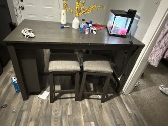 kitchen Table With Four Chair