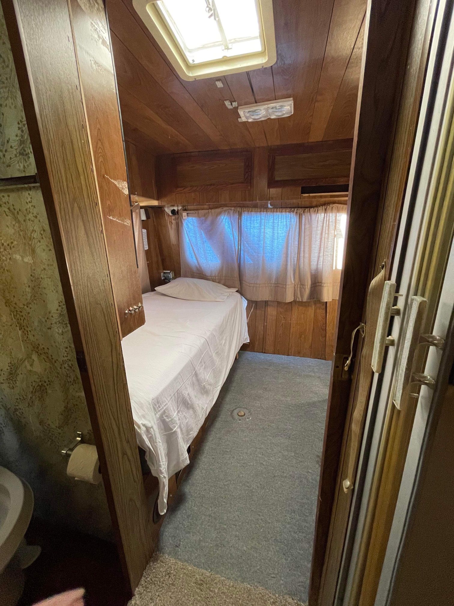 1982 Winnebago Chieftain for Sale in Phoenix, AZ OfferUp