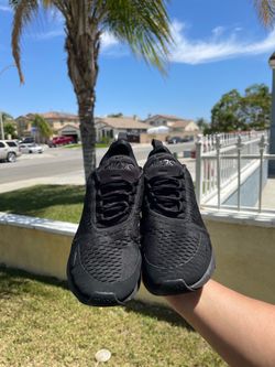 Nike Air Max 270