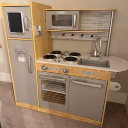 Melissa & Doug - Kitchen 