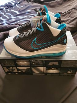 Lebron 8 (red carpet )