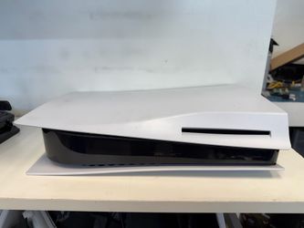 Sony PlayStation 5 Console with Disc Drive 825gb